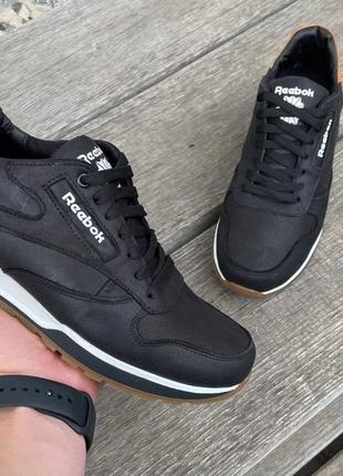 Чоловічі шкіряні кросівки reebok
