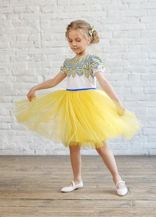 Платье желтое с орнаментом для девочки (арт. 3822200201)3 фото