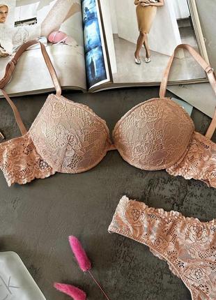 Изысканный кружевной комплект белья от intimissimi4 фото