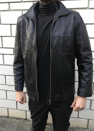 Кожаная куртка giorgio armani бомбер натуральная кожа кожа-классическая