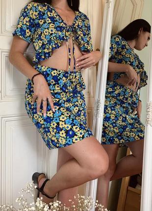 Міні-сукня з вирізами з квітковим принтом від boohoo2 фото