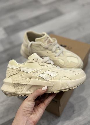Кросівки reebok aztrek double 935 фото