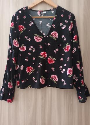 Блуза женская с принтом "розы ",бренд h&amp;m.