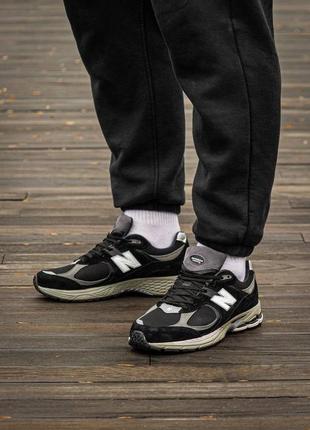 Мужские кроссовки new balance 2002 black grey2 фото