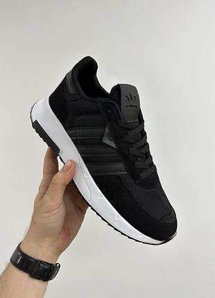Кроссовки adidas
