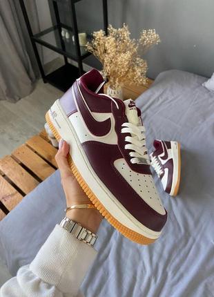 Мужские кроссовки nike air force college pack night maroon / smb2 фото