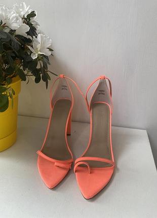 Босоножки asos