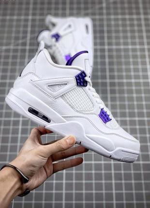 Стильні кросівки air jordan 4 retro white violet metallic білі з фіолетовим