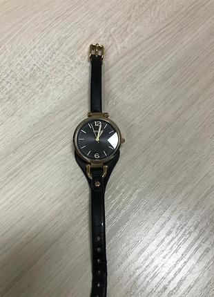 Годинник fossil
