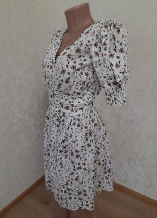 Милое натурольное платье в цветок2 фото