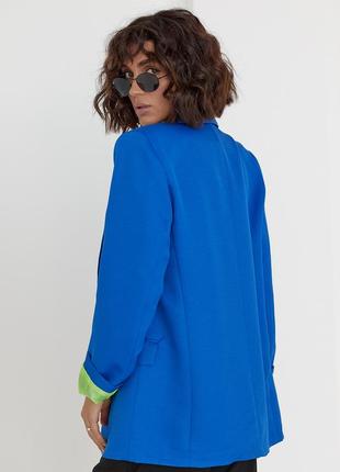 Жіночий піджак з кольоровою підкладкою.3 фото