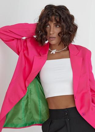 Жіночий піджак з кольоровою підкладкою.10 фото