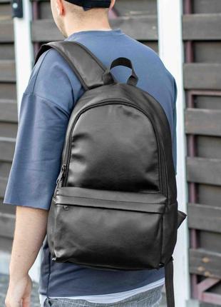 Повсякденний шкіряний чоловічий рюкзак чорний з екошкіри з кишенею для ноутбука міський якісний4 фото