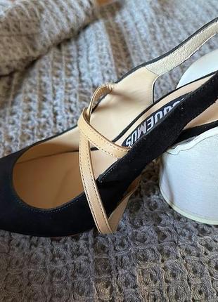 Черные креативные туфли jacquemus5 фото