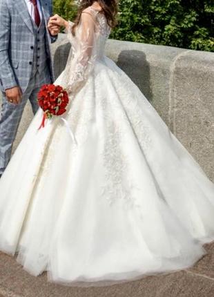 Платье свадебное