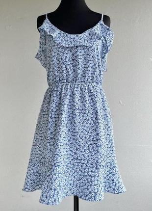 Голубое платье цветочный принт размер s