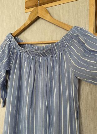 Платье платье мини с открытыми плечами в полоску сине-белое reserved8 фото
