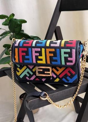 Сумка fendi baguette