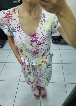 Милое, легкое платье в цветочный принт с карманами.с,м.7 фото