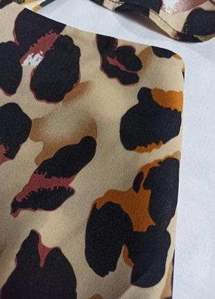 Сборный сатиновый комплект в леопардовый принт/юбка миди+топ с завязками3 фото