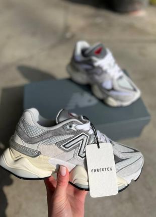 Жіночі кросівки T-shirt New Balance Essentials Stacked Logo rosa