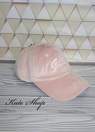 Кепка женская guess