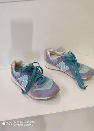 Кросівки new balance