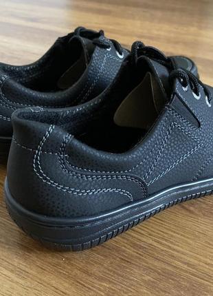 Мужские нубуковые туфли черные прошитые с круглым носком на шнурках (код 2343)9 фото