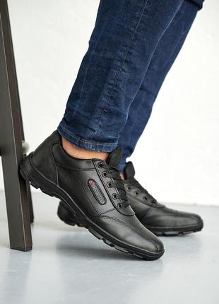 Мужские кроссовки повседневные кожаные весна/осень черные3 фото