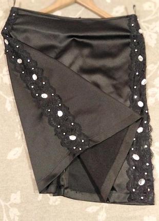Шикарная  атласная юбка
