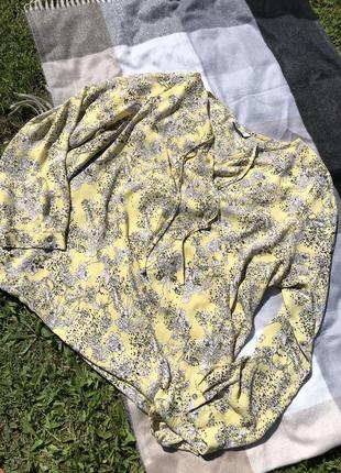 Легкая блуза в цветочный принт