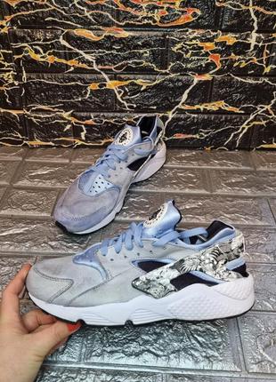 Кроссовки nike huarache