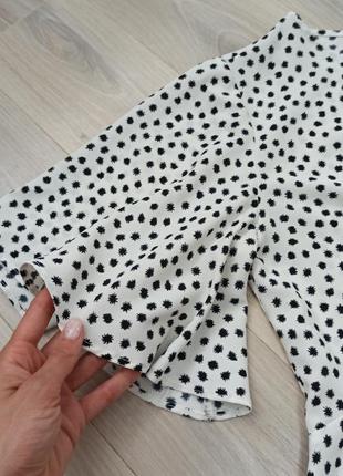 Блуза с вырезом на спине и рукава-воланы topshop размер s3 фото