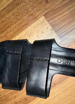 Кожані шльопанці4 фото