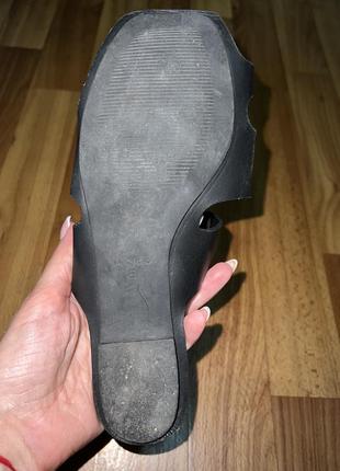 Кожані шльопанці5 фото