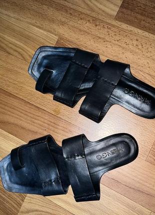 Кожані шльопанці6 фото