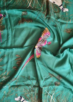 Невероятный шелковый платок