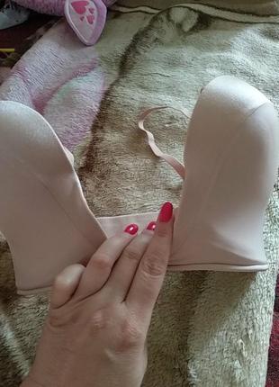 Корректирующий бюстгальтер качество