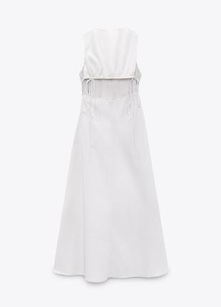 Сукня середньої довжини з вирізом8 фото