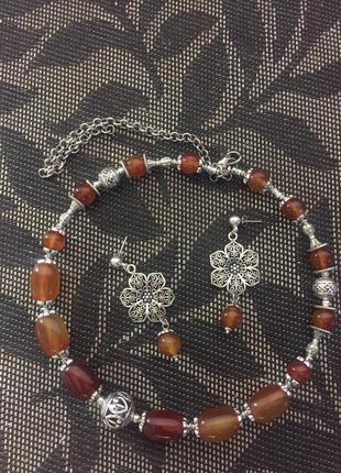 Кольє і сережки з сердоліку