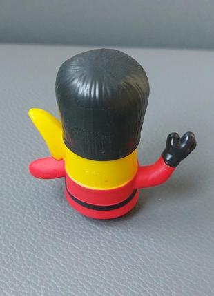 Игрушка миньйон макдональдс 2