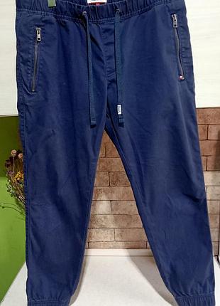 Джинсовые штаны tommy  jeans