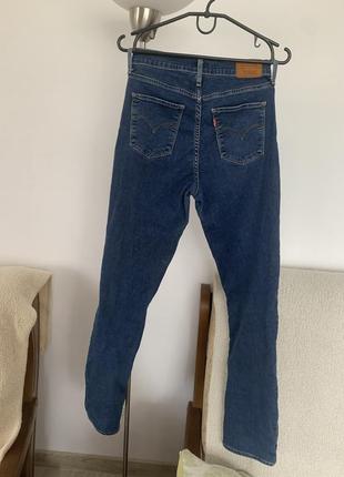 Стрейчевые джинсы2 фото