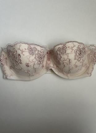 Бюстгальтер бра з вишивкою