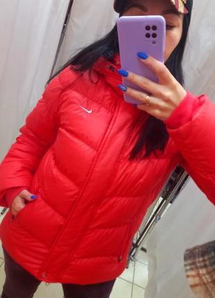 Куртка nike,пуховик nike