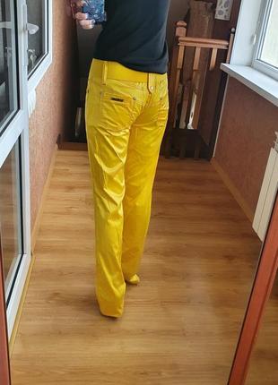 Желтые атласные прямые брюки/брюки 42р л-хл7 фото