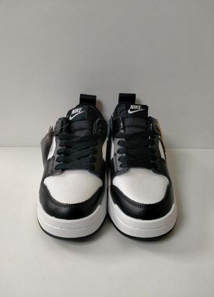 Кросівки nike чорні з білим, натуральна шкіра , на шнурках.
с-4527.ціна-1750грн
розміри:36;37;38;39;40;41.6 фото