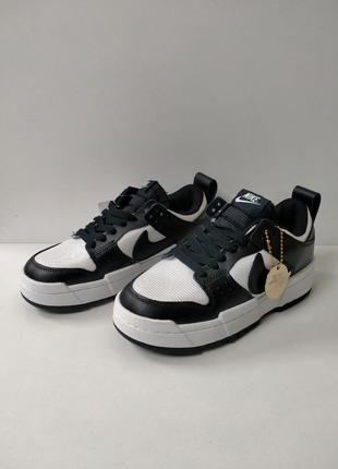 Кросівки nike чорні з білим, натуральна шкіра , на шнурках.
с-4527.ціна-1750грн
розміри:36;37;38;39;40;41.