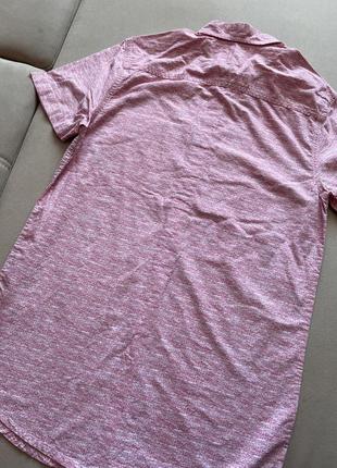 Розовая мужская рубашка на коротком рукаве9 фото