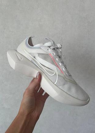 Nike vista lite white red брендові жіночі білі легкі кросівки женские белые легкие кроссовки виста трендовая модель весна лето скидка